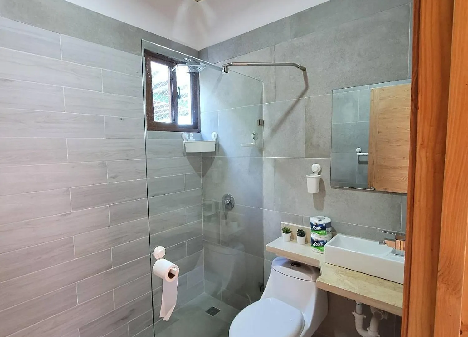 Serene Punta Cana Cabin Retreat - Private Pool Bbq Guest house